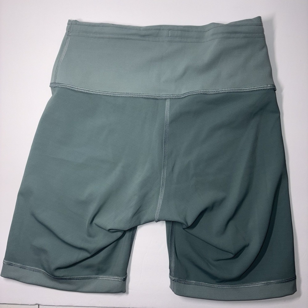 Lululemon Align Shorts Womens 8 High Rise Sage Zip Pocket Athletic Zip - Picture 5 of 6